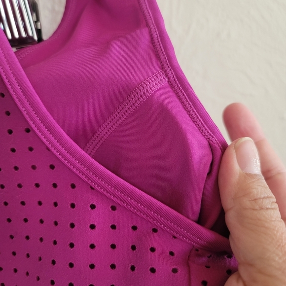 Zella, Studio Lite‎ Perforated Sports Bra, Pink Wild Aster, Size Medium - Picture 11 of 11